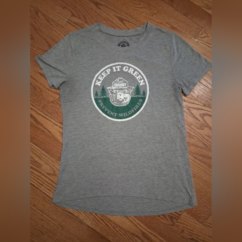 Gray Smokey Bear Womens T-Shirt Keep It Green Size Medium